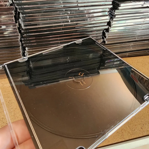80 X New Thin Hard Plastic CD Jewel Cases Clear Front Black Back - Picture 2 of 6